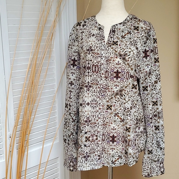 Sanctuary Size M Multi Color Print Button Down, Adjustable Roll - Up Sle… - Picture 1 of 7